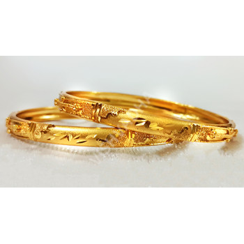 Golden Microplated High Quality Bangles (Size 2-6)