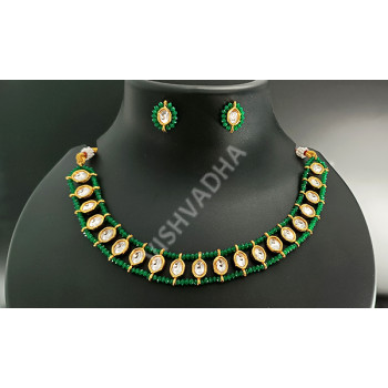 Elegant Dark Green Decorated Kundan Party / Ethnic Wear Shot Necklace