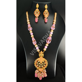 Elegant Party Wear Kundan Stone Work Beautiful Pendant Long Necklace Set High Gold Polish