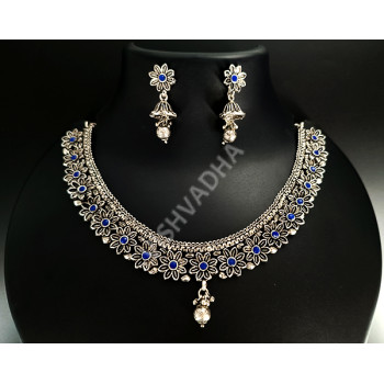 Exquisite Short Oxidized Antique Silver Dark Blue Stone Necklace Set