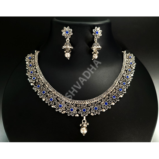 Exquisite Short Oxidized Antique Silver Dark Blue Stone Necklace Set