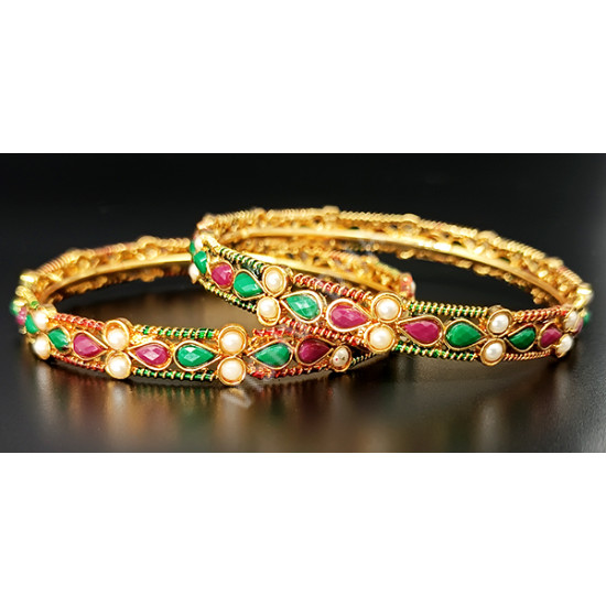 Golden Micro Plated Kundan Ruby Green Bangle with Pearls (size 2- 6)