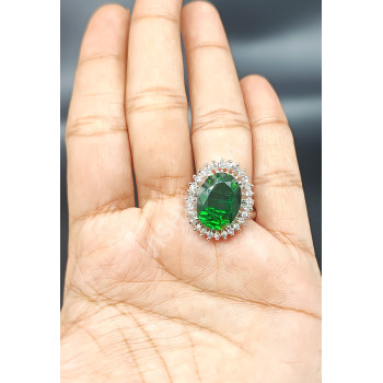 Exquisite Glittering Rodium Stones Dark Green Finger Ring